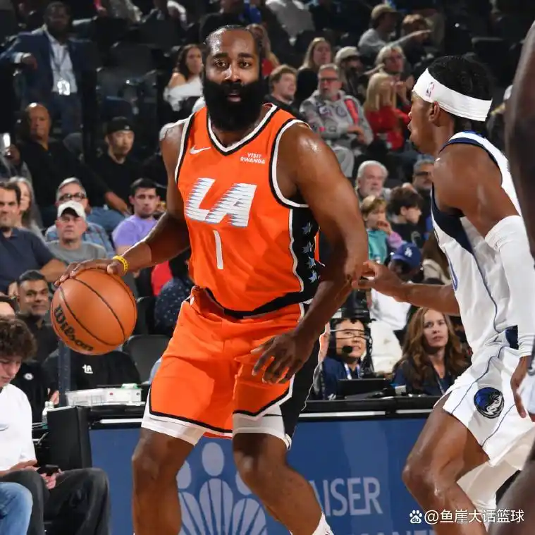 弗拉格35分独领风骚_NBA快船对阵独行侠比赛结果_弗拉格35+8哈登空砍29+8+11 独行侠送快船四连败