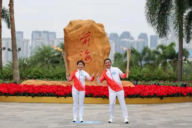 高清大图|三地联动四城同传!第十五届全运会火炬传递活动举行