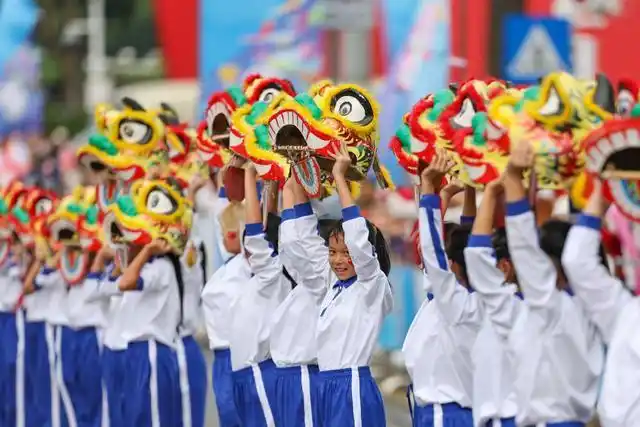 高清大图|三地联动四城同传!第十五届全运会火炬传递活动举行