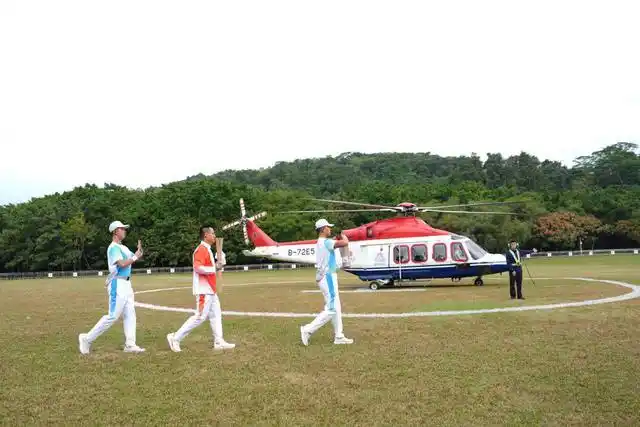 高清大图|三地联动四城同传!第十五届全运会火炬传递活动举行