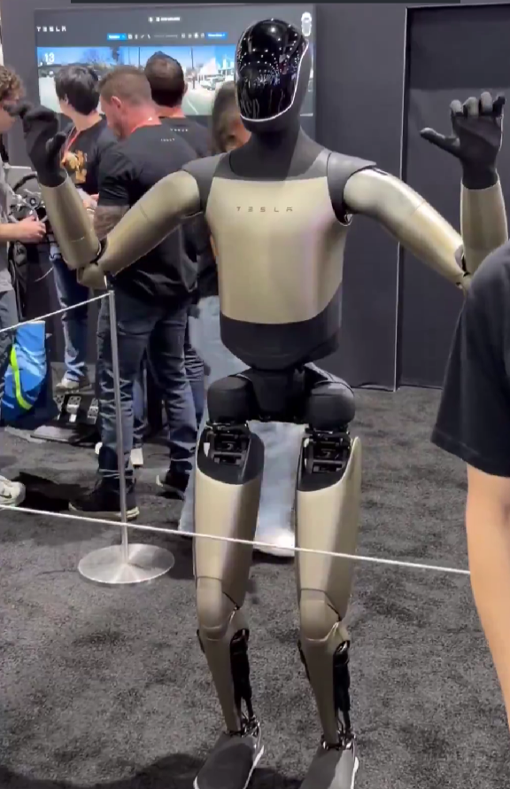 特斯拉人形机器人手指灵活