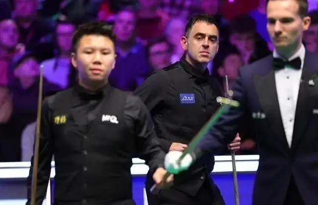 2025斯诺克英锦赛中国选手晋级16强 丁俊晖赵心童周跃龙 徐思奥沙利文比赛结果 _丁俊晖2025世锦赛_ 英锦赛三大赛事球员重视情况分析 