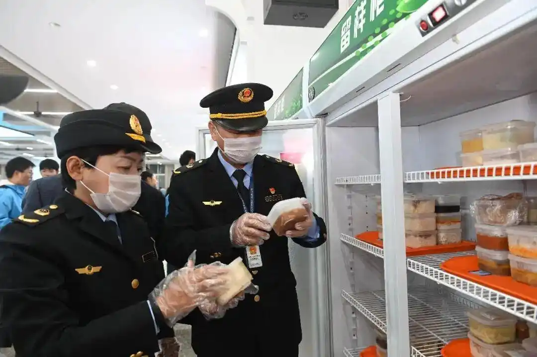 平台价格促销与商户价格促销区分_外卖新国标：骑手每周至少休息1日_外卖平台服务管理基本要求