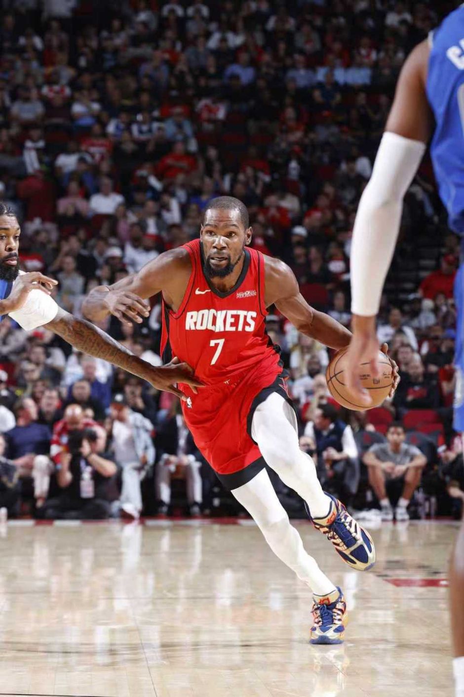 杜兰特21分申京砍26+11 火箭擒独行侠迎4连胜_独行侠缺少浓眉哥与欧文比赛回顾_NBA常规赛火箭对阵独行侠