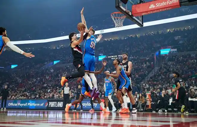 详细阅读:NBA|开拓者完成22分大逆转 送雷霆赛季首败 NBA|开拓者完成22分大逆转 送雷霆赛季首败