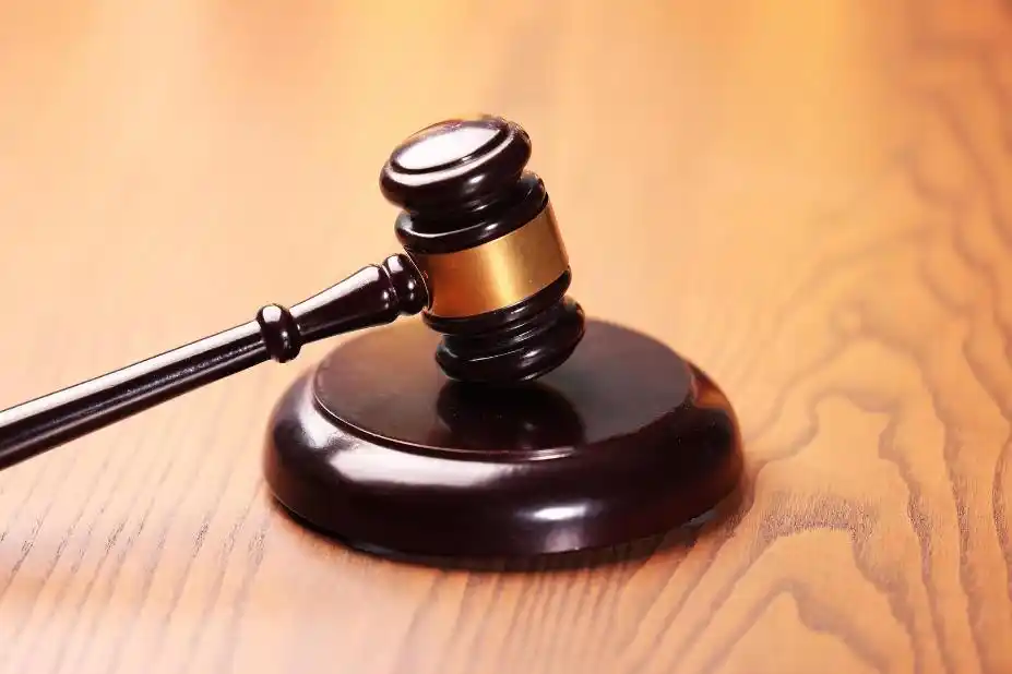 详细阅读:男子到蓄水池钓鱼时鱼竿触碰高压线身亡,家属起诉三方索赔133万!判了 男子到蓄水池钓鱼时鱼竿触碰高压线身亡,家属起诉三方索赔133万!判了