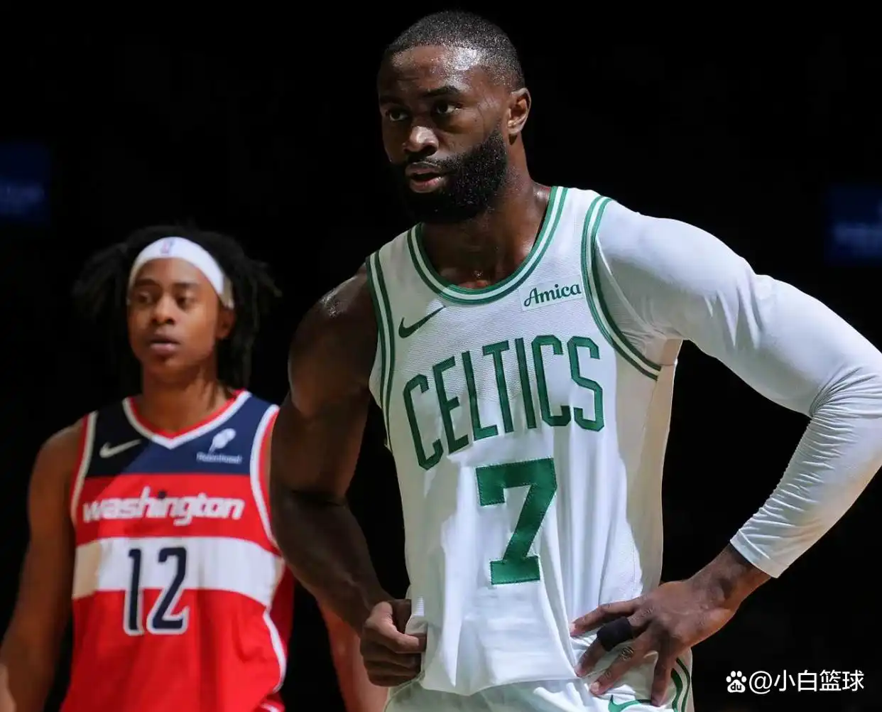 详细阅读:三节35+5+5提前打卡!布朗独扛一队压力巨大 顶五年2.85亿还得更炸 三节35+5+5提前打卡!布朗独扛一队压力巨大 顶五年2.85亿还得更炸