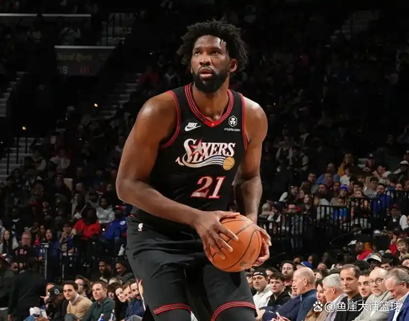 nba-湖人vs76人 东契奇带球突破_恩比德马克西数据_76人vs湖人比赛结果