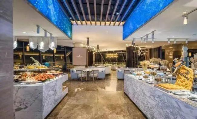 五星级酒店推40元剩菜盲盒:有大闸蟹,性价比高引发关注