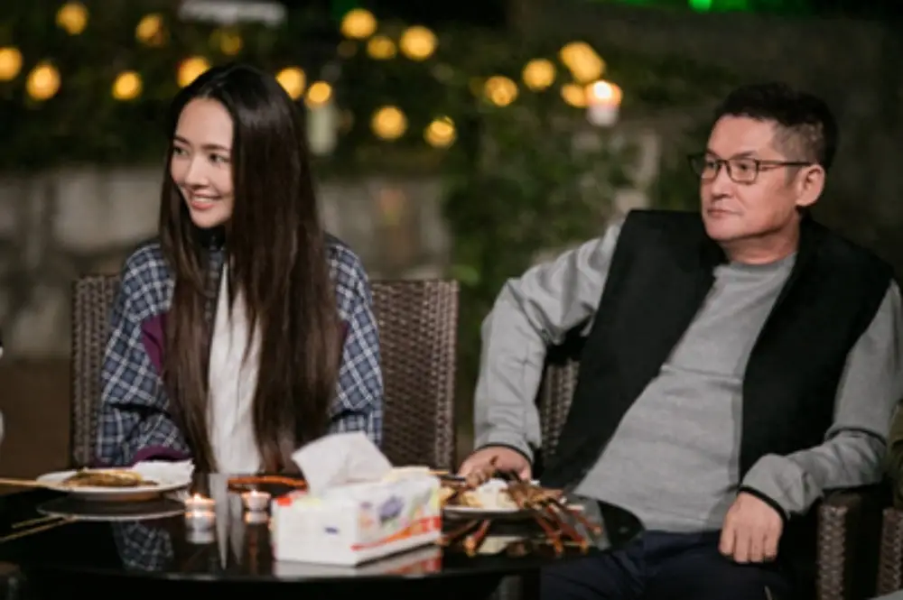 郭碧婷娘家经济状况_郭碧婷向佐婚姻现状_郭碧婷坦言向太给了很多钱