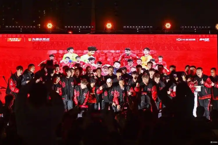 详细阅读:重庆铜梁龙凯旋 这波庆典排面拉满 重庆铜梁龙凯旋 这波庆典排面拉满