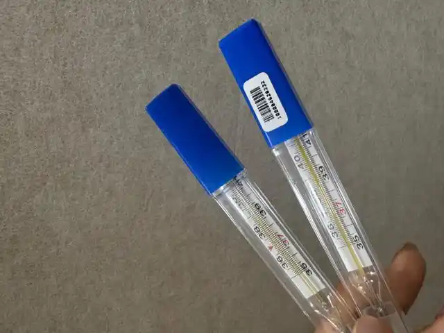 含汞体温计全面禁止生产_水银体温计网上已“炒疯”_水银体温计明年起禁产