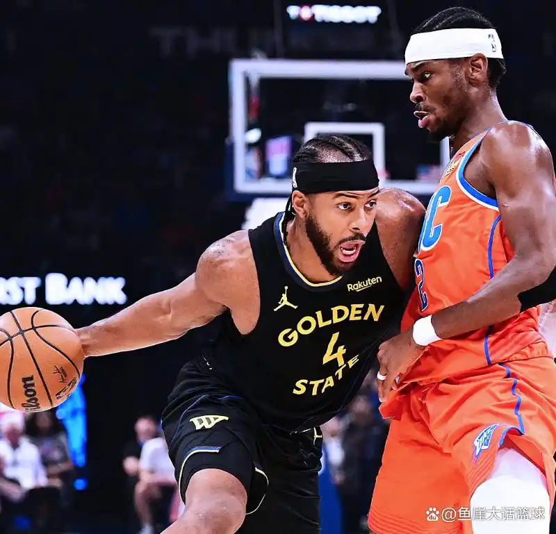 勇士输球原因_勇士惨败雷霆 库里挑战霍姆格伦_库里0助攻表现