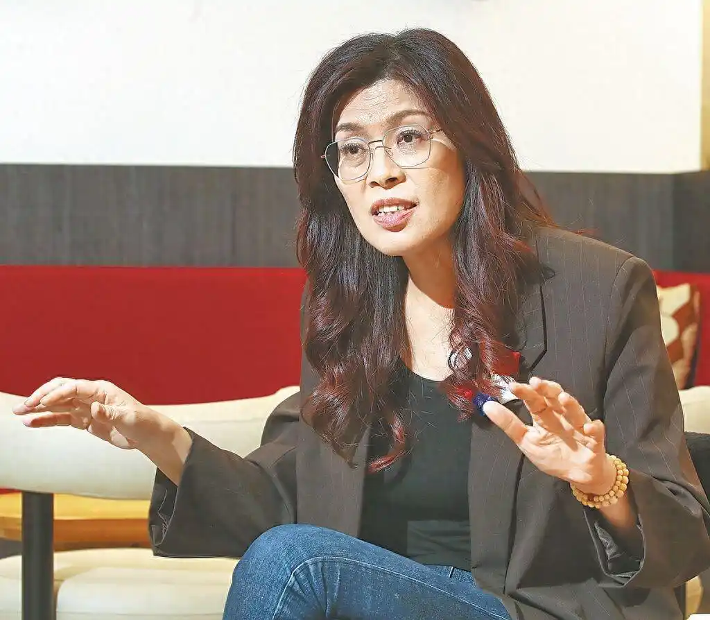 郑丽文接受日媒专访倡导“一中保台”_中国国民党主席郑丽文 一个中国 台湾生存风险