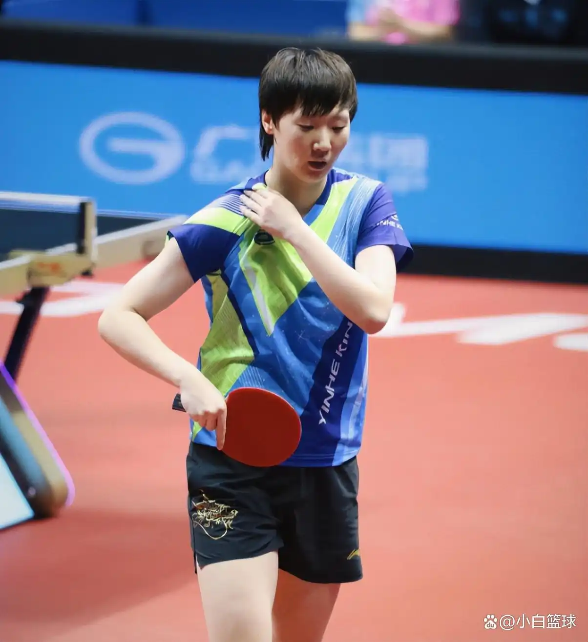 第十四届全运会女单决赛孙颖莎王曼昱大战回顾_全运会女单半决赛孙颖莎王曼昱VS朱雨玲陈梦_孙颖莎4-1朱雨玲 王曼昱4-0横扫陈梦进决赛