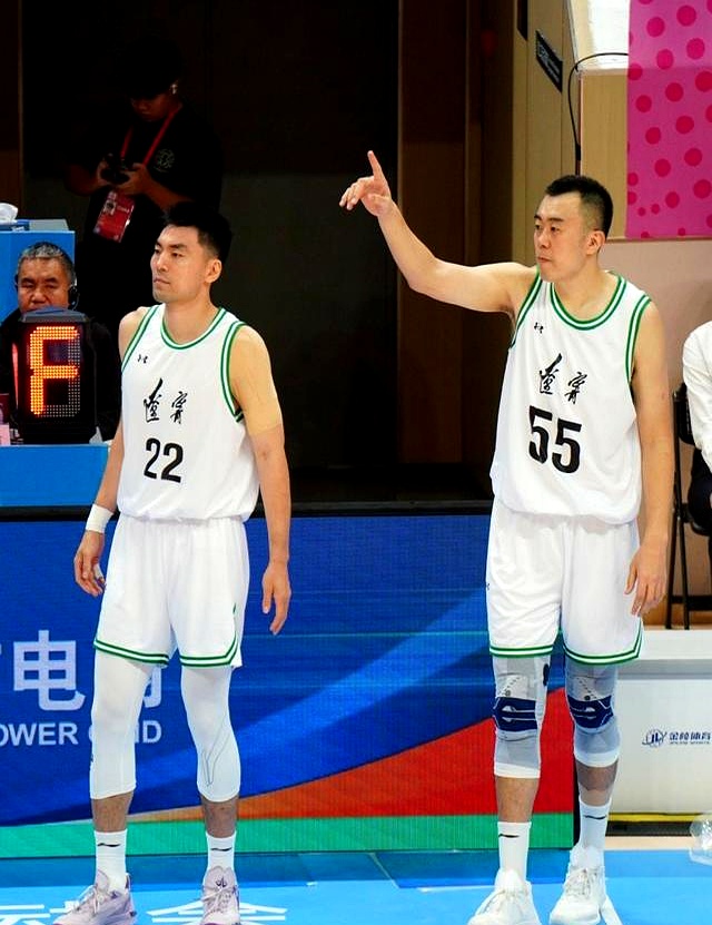 中国男篮比赛时间_全运会男篮半决赛 辽宁广东对决 _ 中国男篮关键转折点 辽粤大战分析