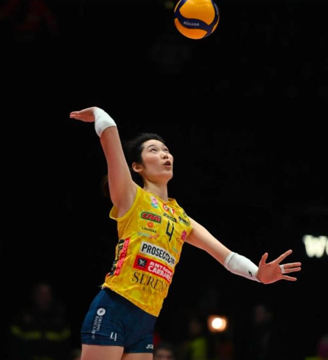 朱婷排球生涯回顾_朱婷国家队经历_中国女排重返世界杯