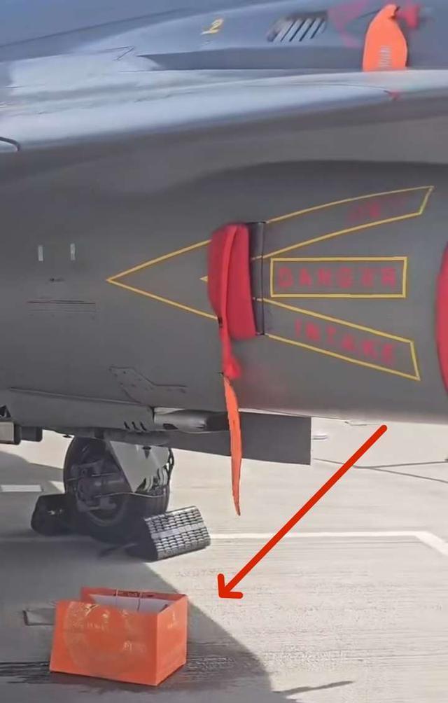 印度光辉战机航展坠机暴露哪些问题 技术与后勤短板凸显