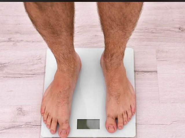 175cm男人体重标准范围_175身高体重对照表_175shuaijiao体重