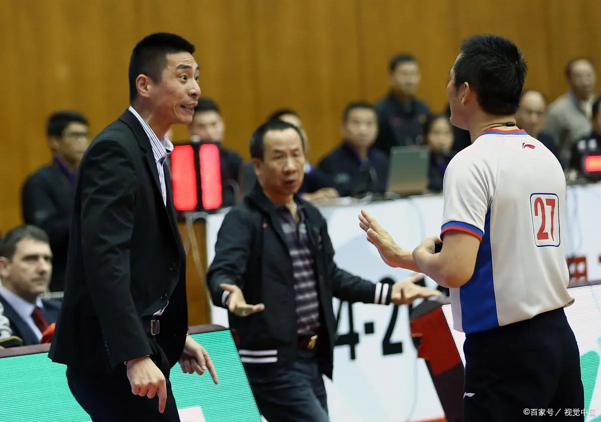 最新裁判报告白纸黑字，张才仁那拳赛后复盘确认为漏判该升级违体。当值裁判组已受内部处罚