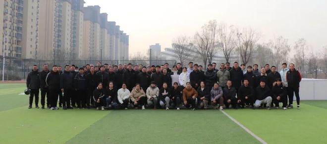 校园足球培训_深州市体育局足球发展_3V3足球培训