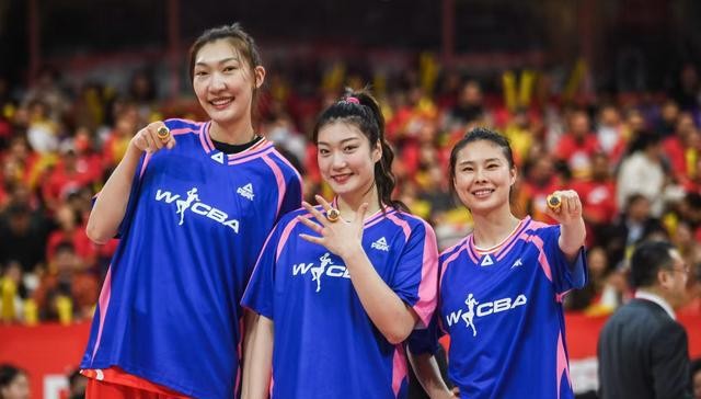 世界杯直播电视频道_看球手机直播平台_足球电视节目变少