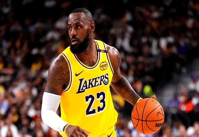 湖人险胜爵士_10湖人vs爵士季后赛_东契奇伤病分析