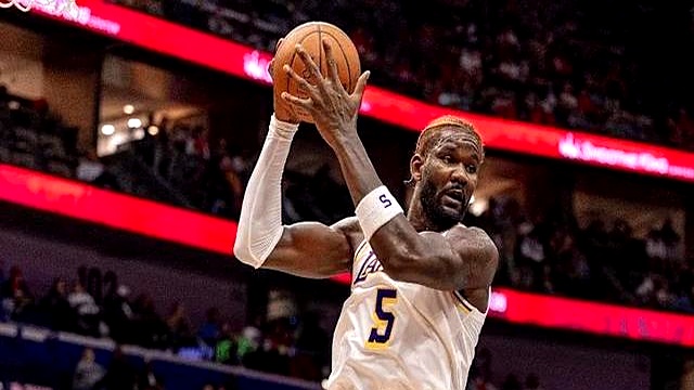 东契奇伤病分析_10湖人vs爵士季后赛_湖人险胜爵士