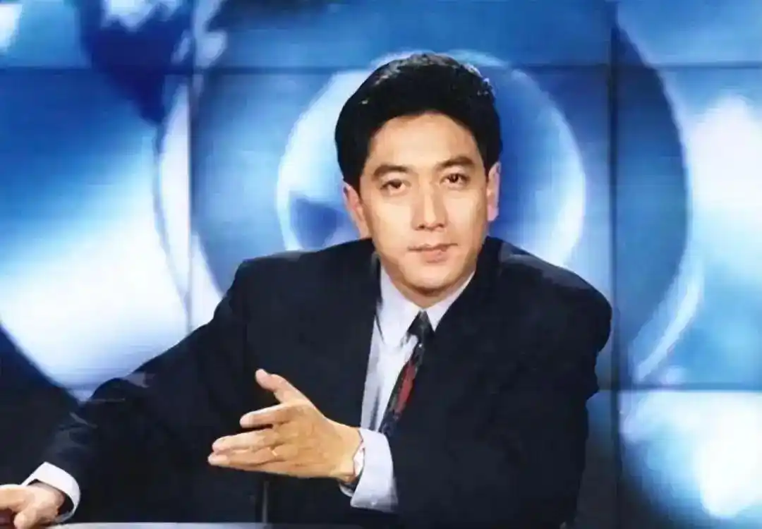 水均益头顶“中国人”辟谣