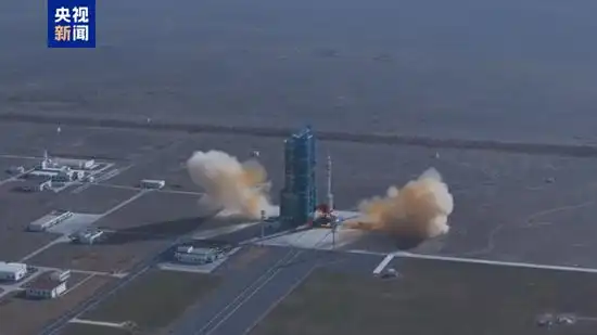 长征二号F火箭酒泉发射_神二十二是中国航天首次应急发射任务_神舟二十二号发射任务