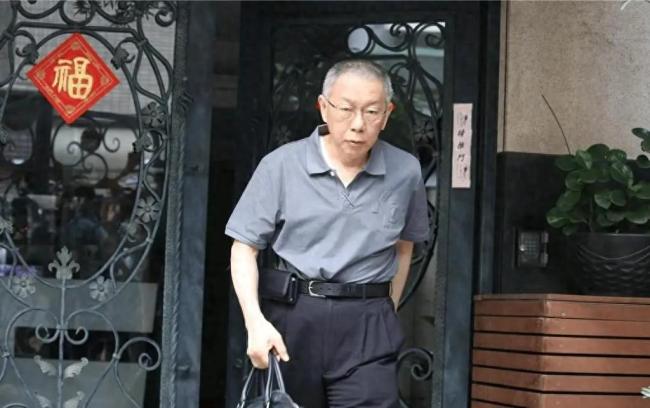 陈佩琪代表柯家人向黄国昌致谢 感谢一路支持与陪伴