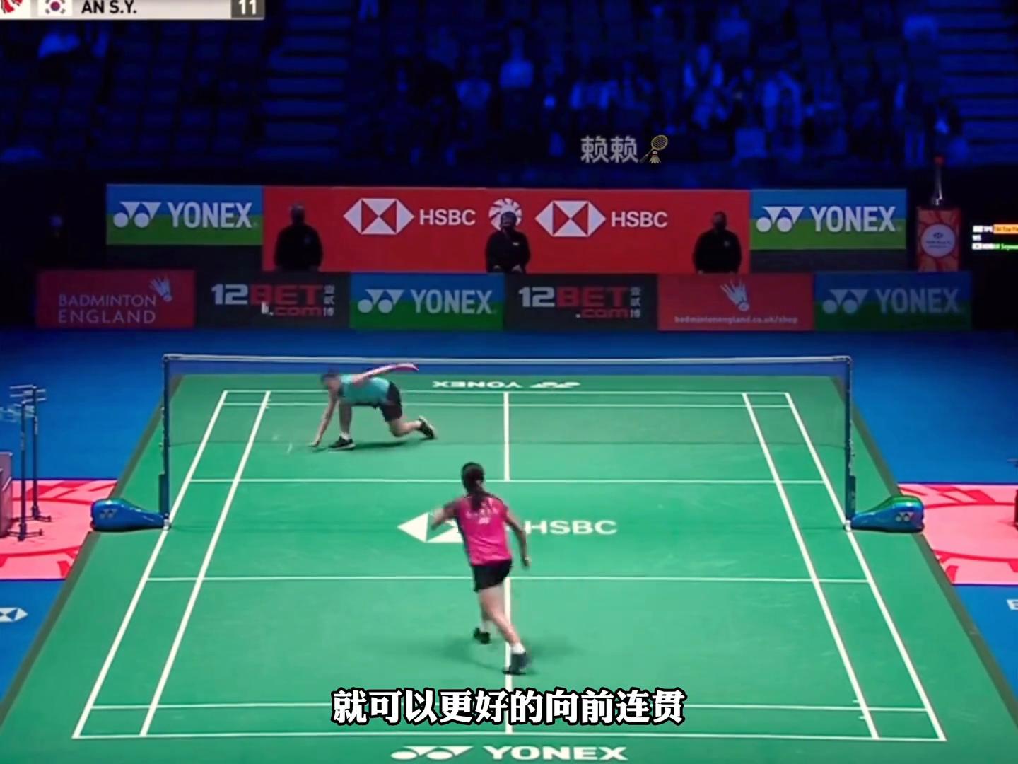 破解冲天炮高远球技巧_如何应对对手垂直下落高远球_高远球图片