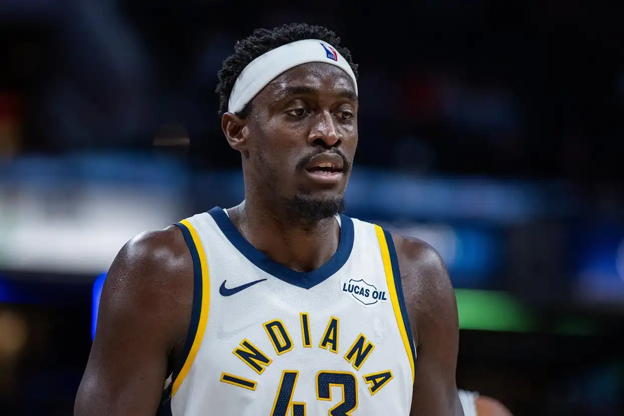 西卡33+10,兰德尔31分,华子伤退,森林狼主场击败步行者