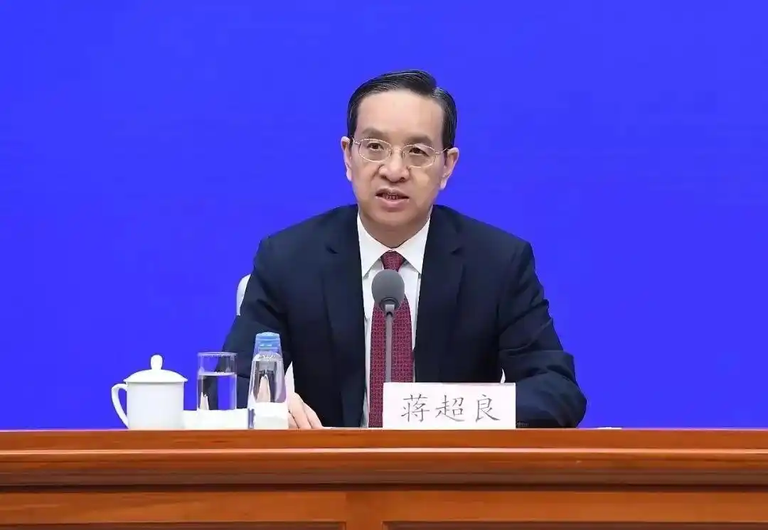 大搞权钱交易和家族式腐败,蒋超良被“双开” 大搞权钱交易和家族式腐败,蒋超良被“双开”