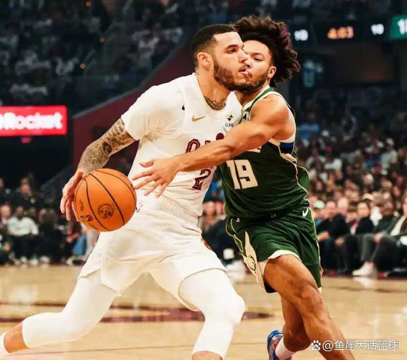 骑士险胜雄鹿!米切尔24+4莫布里立功,特纳13+6,字母40+9难救主