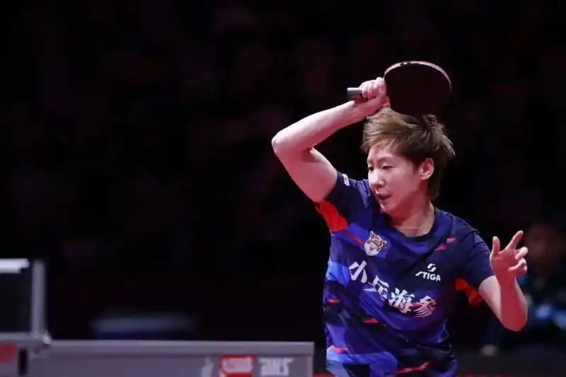 乒超女团决赛王曼昱缺席_乒乓球女团决赛王曼昱比赛视频_王曼昱获女乒团体冠军