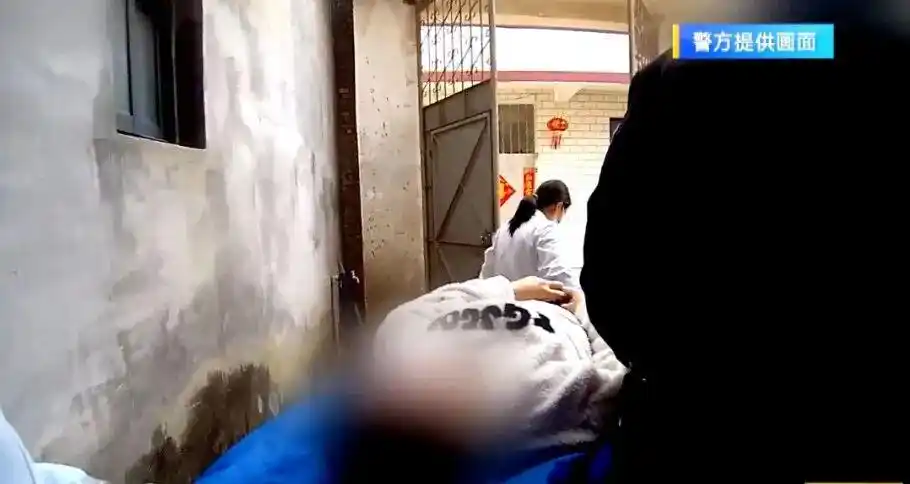 云南昆明小学生报警事件_妈妈看孩子作业气得呼吸性碱中毒_9岁男孩报警母亲呼吸困难