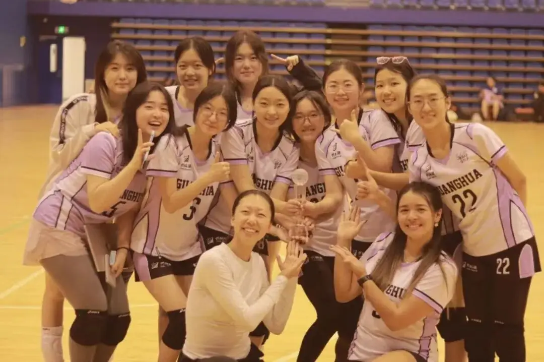 光华·体育丨薪火相传勇拼搏，女排加冕创辉煌
