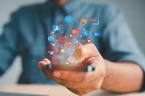 你的手机是不是正在挑拨离间 情绪茧房的陷阱