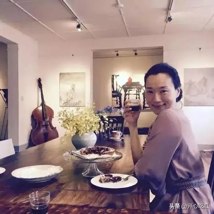 59岁歌手坣娜去世,死因曝光是红斑狼疮复发,一路走好、太惋惜了