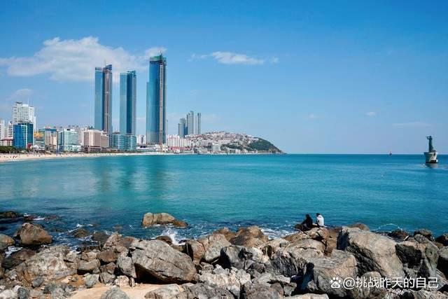 中美元首握手合影 全球瞩目釜山对话