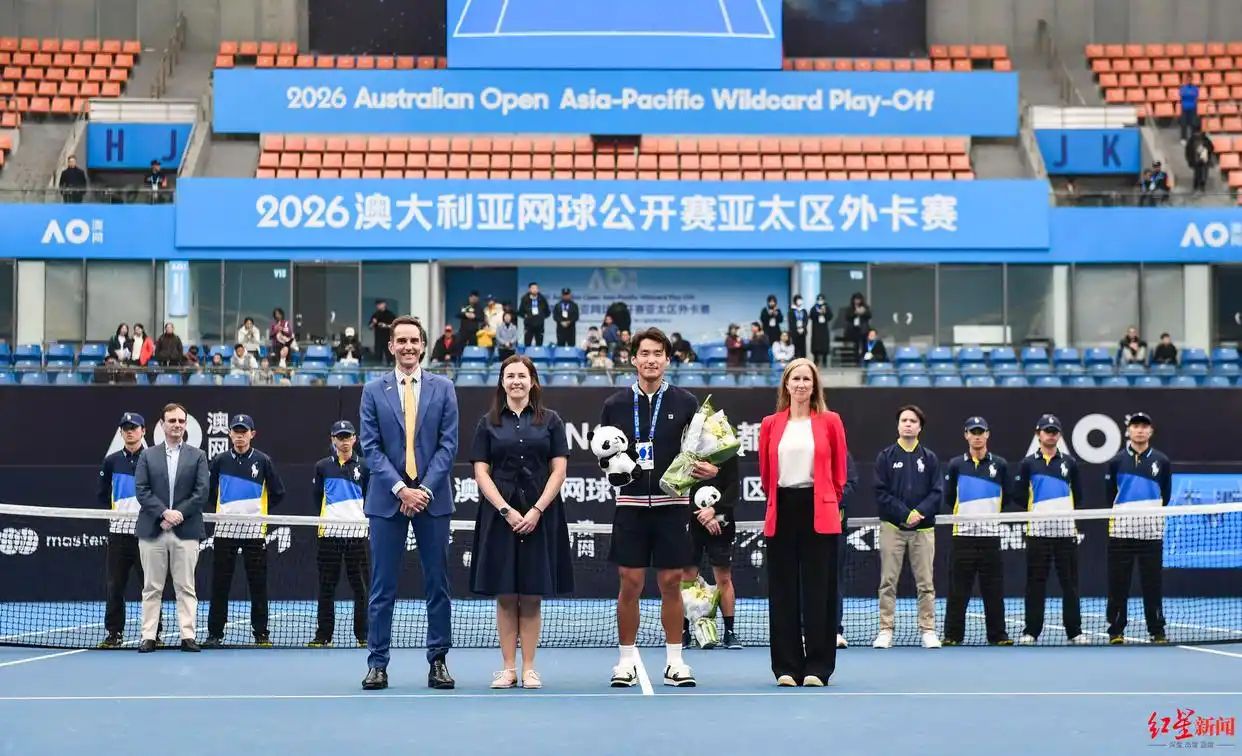 澳网亚太区外卡赛在蓉举行：布云朝克特夺冠，锁定2026澳网正赛席位