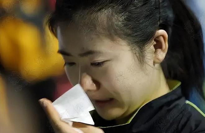 日本乒乓球举拳仪式_日本乒乓球赛后哭泣文化_东京世乒赛