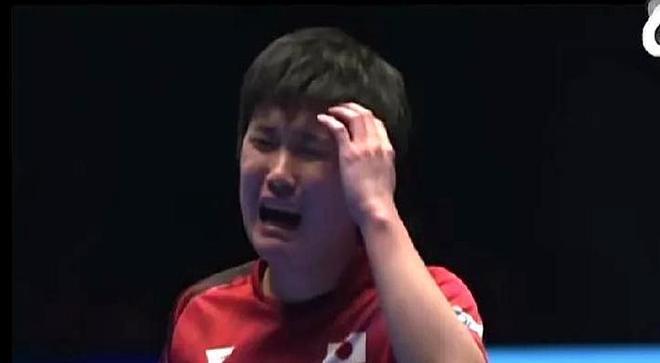 日本乒乓球举拳仪式_日本乒乓球赛后哭泣文化_东京世乒赛