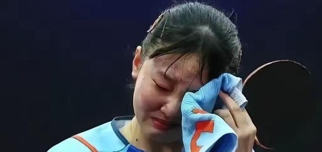 日本乒乓球举拳仪式_日本乒乓球赛后哭泣文化_东京世乒赛