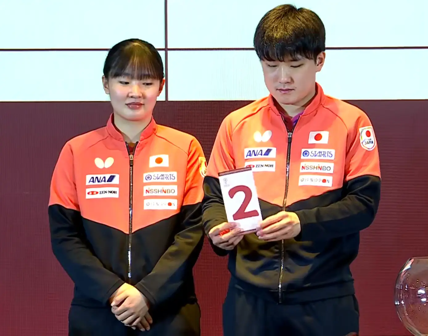 乒乓球男女世界排名_乒乓球成都混合团体世界杯_中国乒与日本队