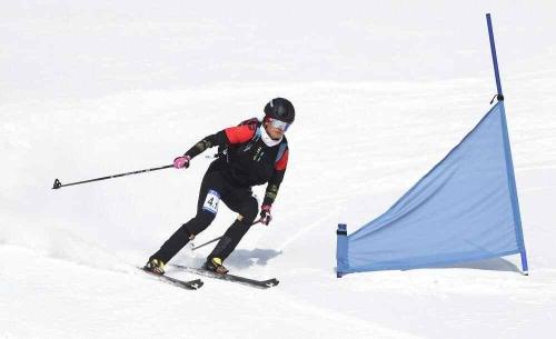 中国冰雪运动发展历程_2025都灵冬奥会奖牌榜_中国亚冬会冰雪成绩