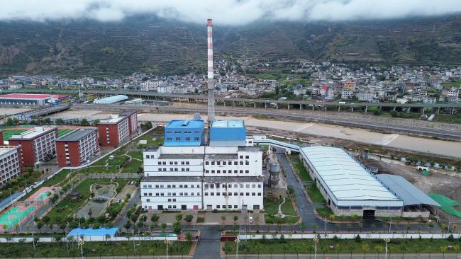 详细阅读:投3.7亿经营仅5年 甘肃岷县一供热民企遭住建局强行接管 投3.7亿经营仅5年 甘肃岷县一供热民企遭住建局强行接管