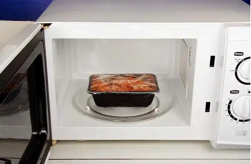 微塑料对人体健康的影响_微波炉加热塑料盒释放微塑料_微波炉这样热菜 “微塑料”飙升125倍