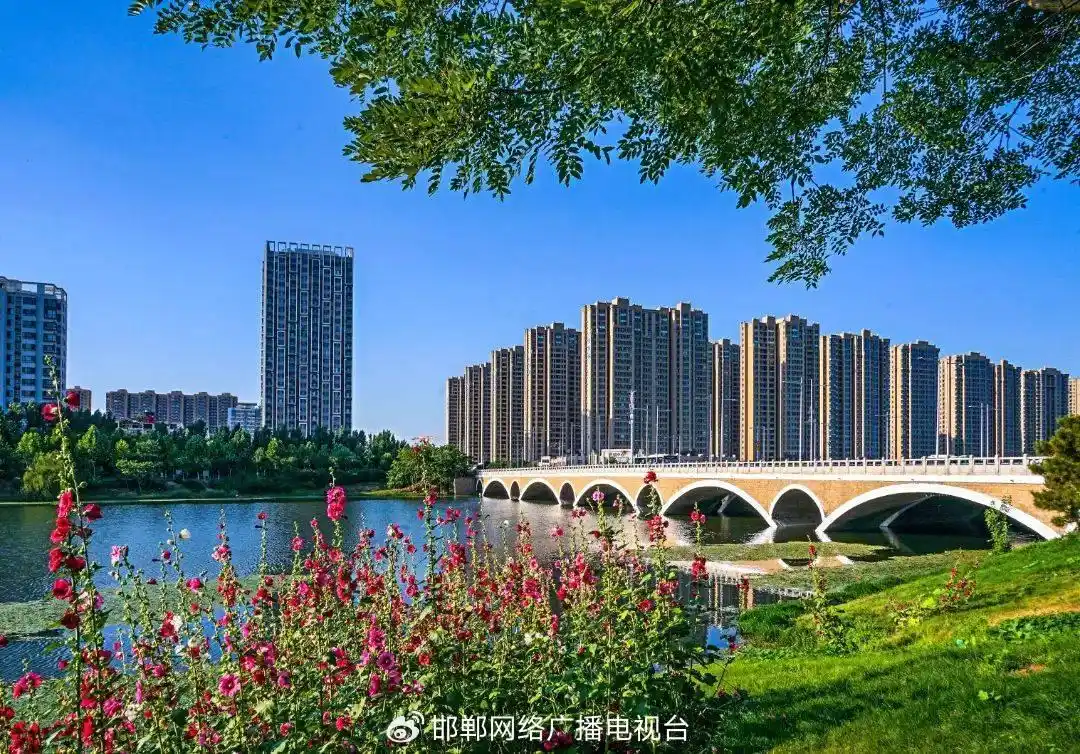 乘势前行的意思_乘势而上 阔步前行_前行乘势阔步上行的意思